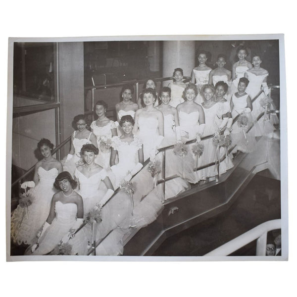 Collection of 13 Photographs of San Francisco Links Club Events